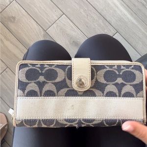 Coach Jean Wallet